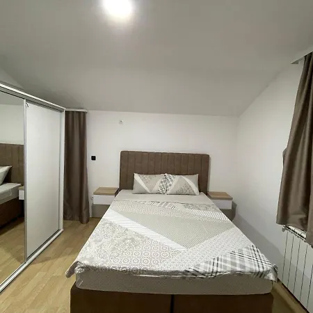 Hotel Royal Garden Niksic Exterior photo